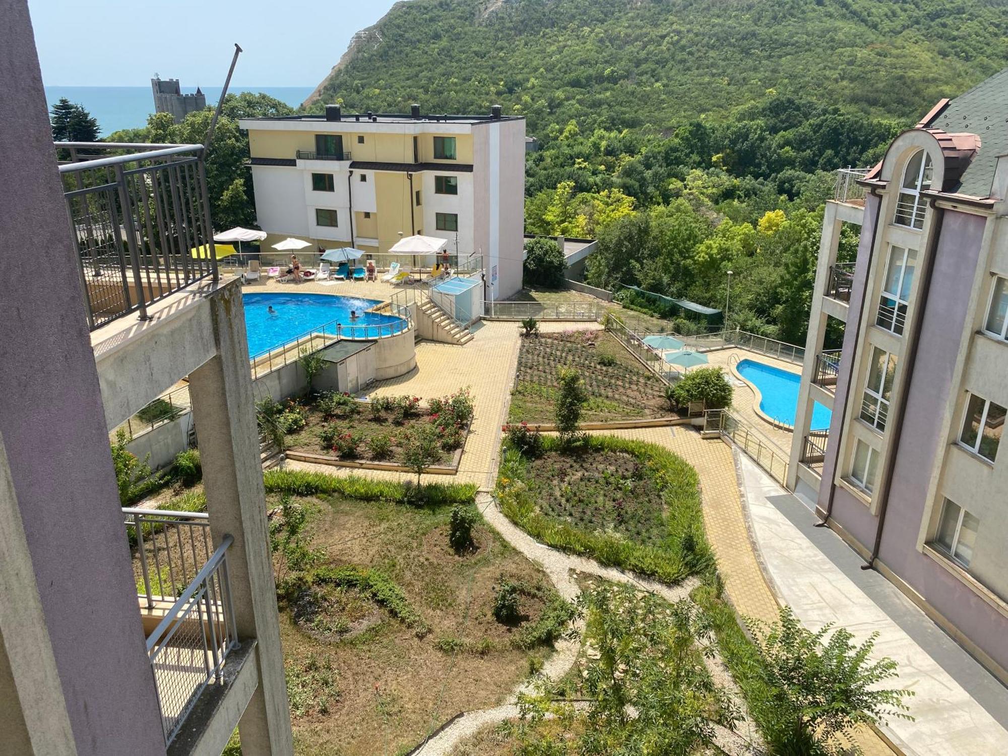 Kavarna Hills Exterior photo